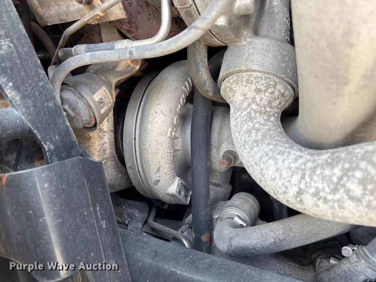 image for item FB3455 2016 International 8600 semi truck