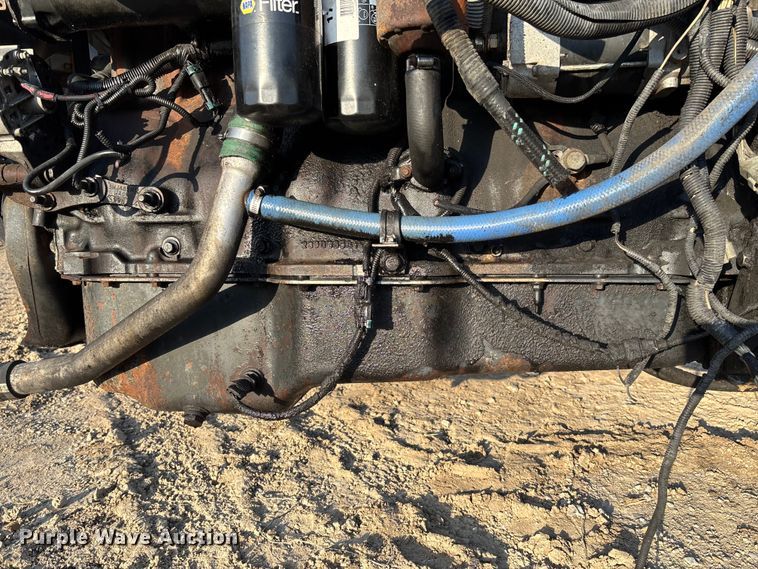image for item FB3457 1999 Mack E7 engine