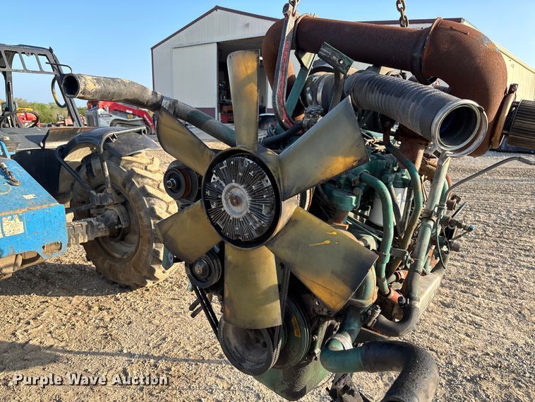 image for item FB3458 Volvo VE D7A275 engine