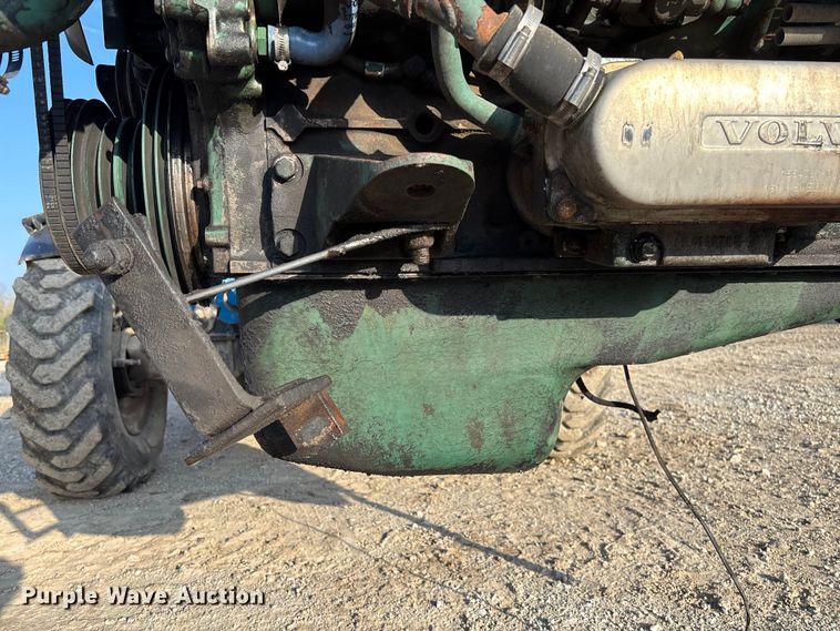 image for item FB3458 Volvo VE D7A275 engine