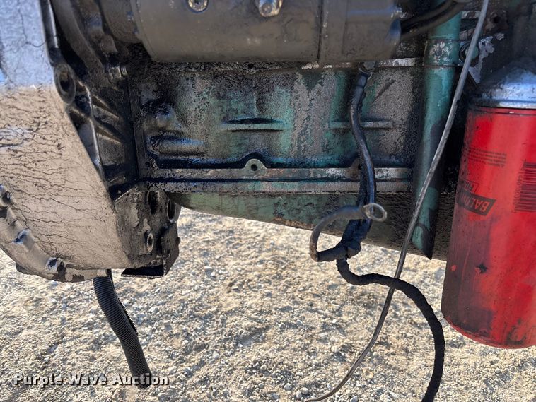 image for item FB3458 Volvo VE D7A275 engine