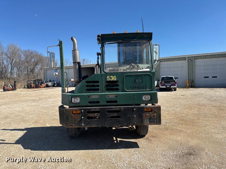 image for item FB5682 2005 Capacity Trucks TJ6500T yard truck