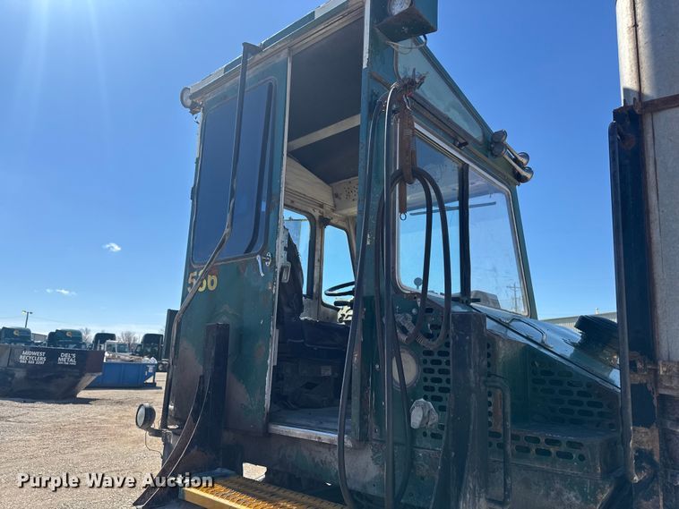 image for item FB5682 2005 Capacity Trucks TJ6500T yard truck