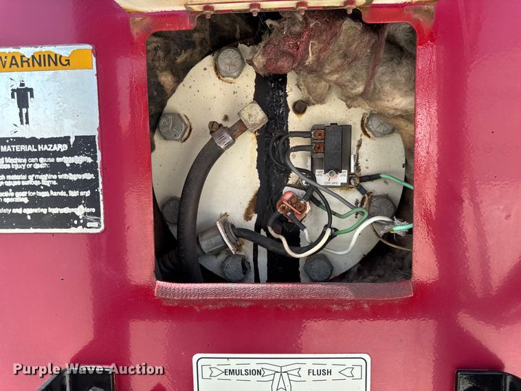 image for item FB5707 1997 Chevrolet C7500 pothole patcher truck