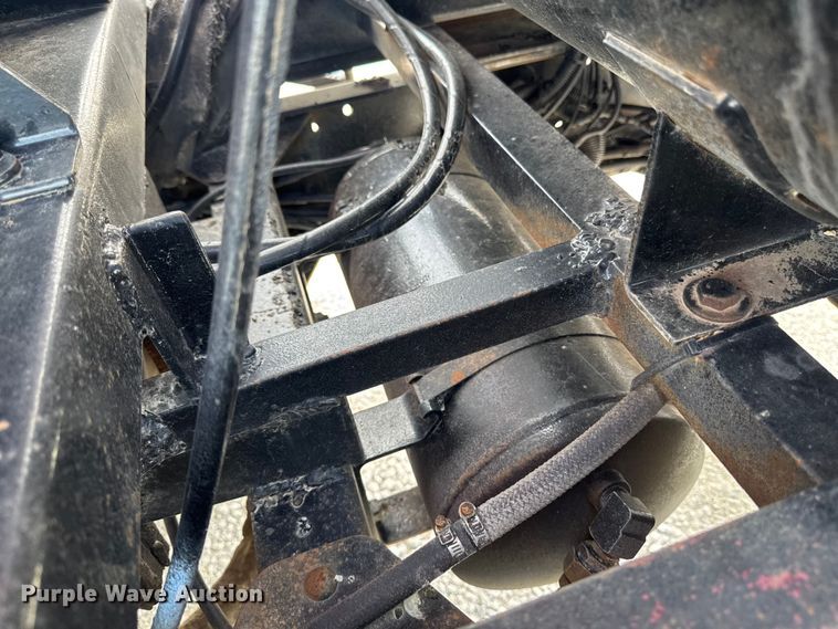 image for item FB5707 1997 Chevrolet C7500 pothole patcher truck