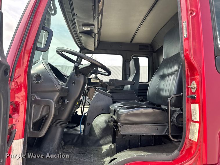 image for item FB5707 1997 Chevrolet C7500 pothole patcher truck