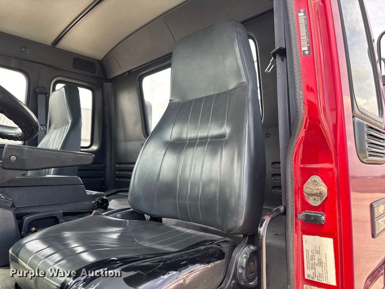 image for item FB5707 1997 Chevrolet C7500 pothole patcher truck
