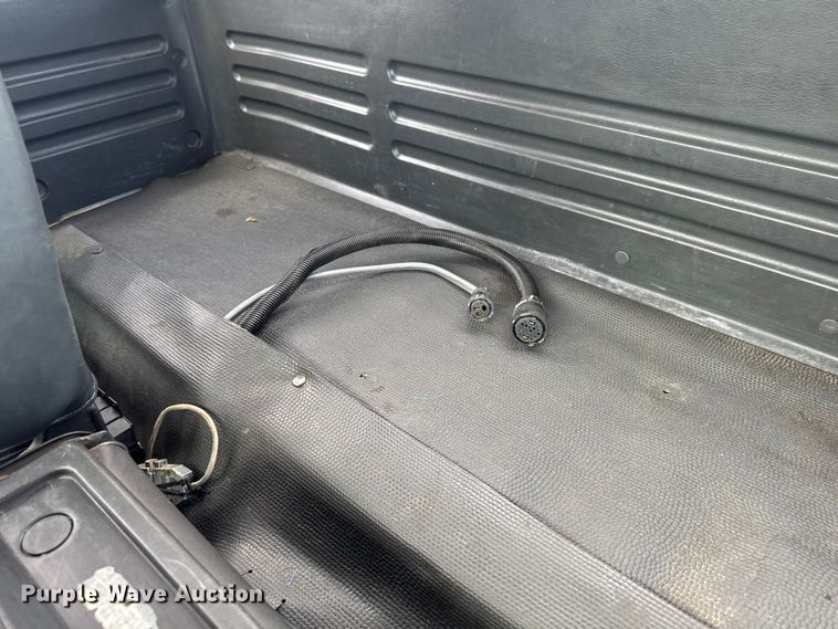 image for item FB5707 1997 Chevrolet C7500 pothole patcher truck