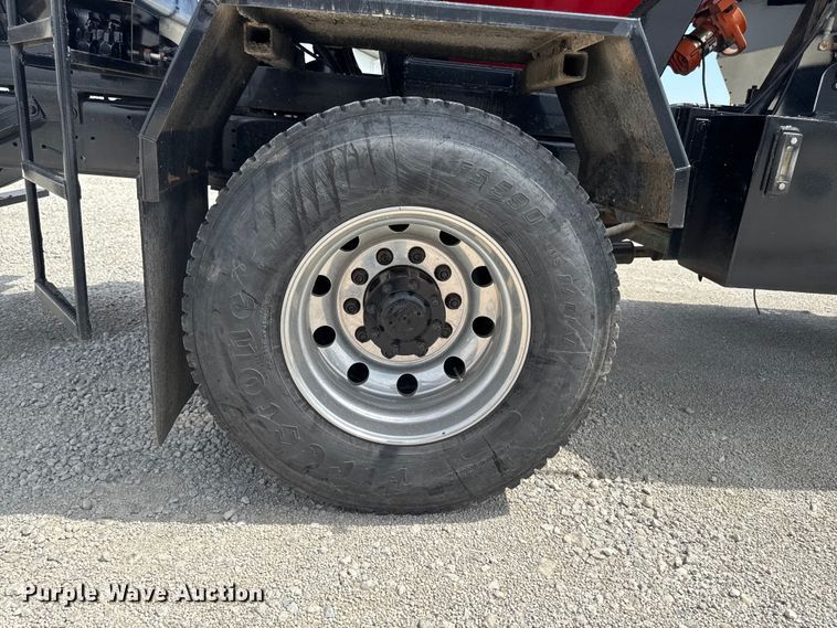 image for item FB5707 1997 Chevrolet C7500 pothole patcher truck