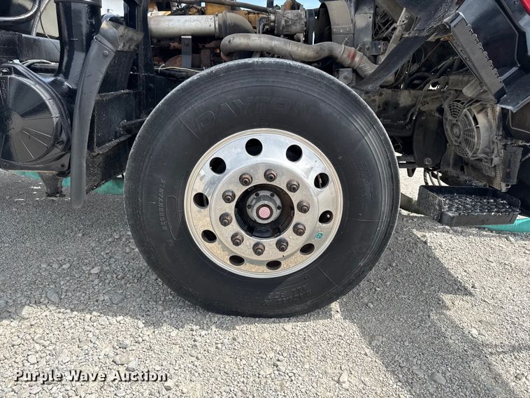 image for item FB5707 1997 Chevrolet C7500 pothole patcher truck