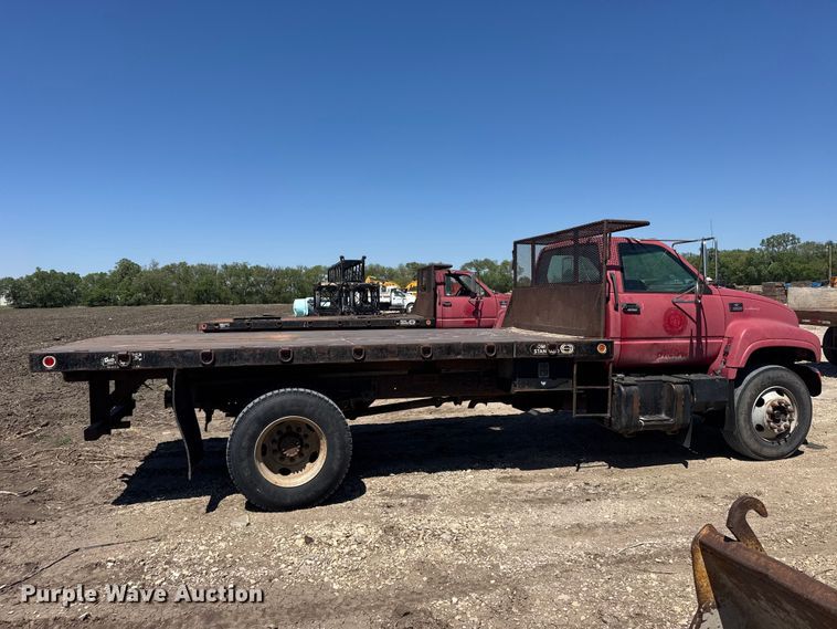 image for item FB7244 1999 Chevrolet C6500 flatbed truck