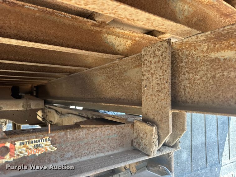 image for item FB7244 1999 Chevrolet C6500 flatbed truck