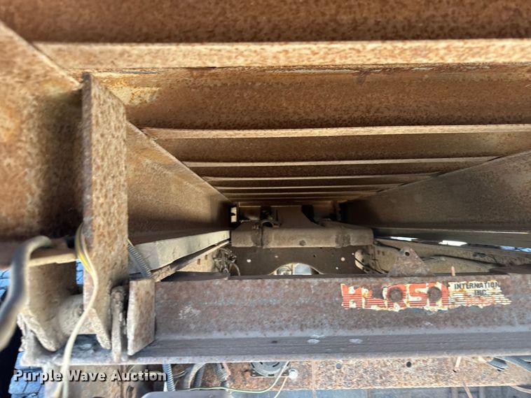 image for item FB7244 1999 Chevrolet C6500 flatbed truck