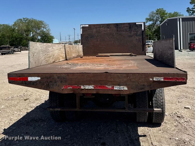 image for item FB7245 1997 GMC C6500 flatbed truck