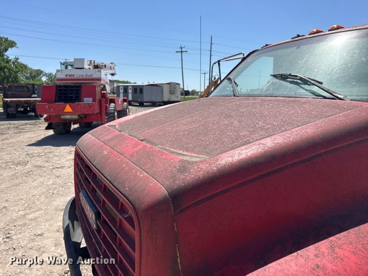 image for item FB7245 1997 GMC C6500 flatbed truck