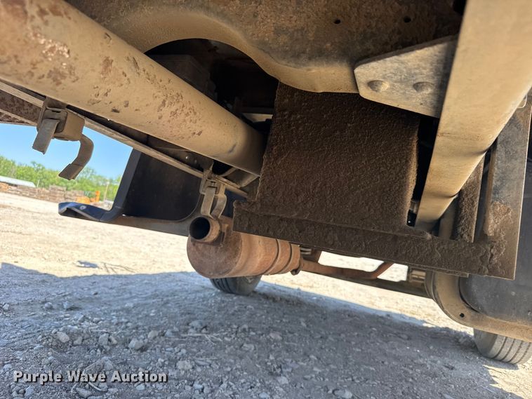 image for item FB7245 1997 GMC C6500 flatbed truck