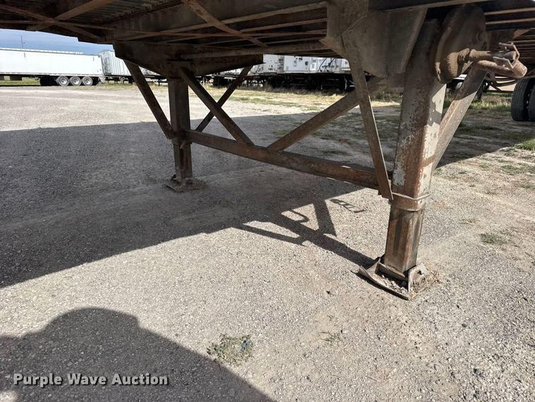 image for item FB7264 1992 Wabash walking floor trailer