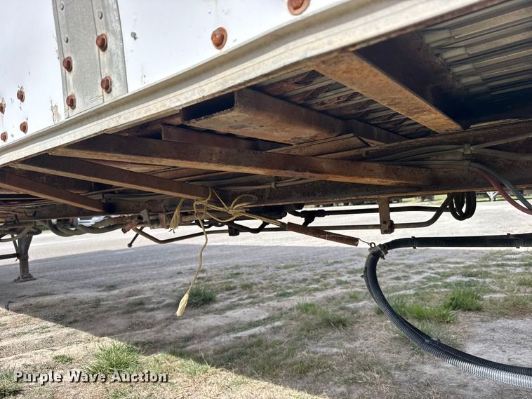 image for item FB7264 1992 Wabash walking floor trailer