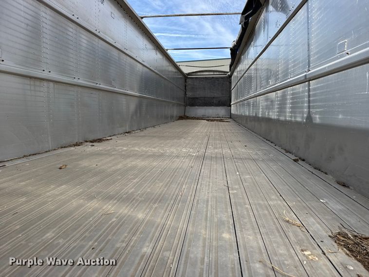 image for item FB7264 1992 Wabash walking floor trailer