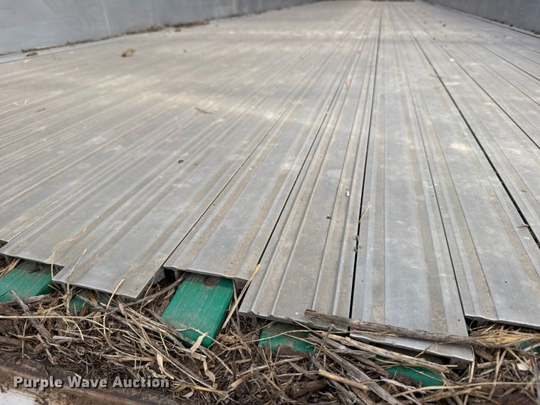 image for item FB7264 1992 Wabash walking floor trailer
