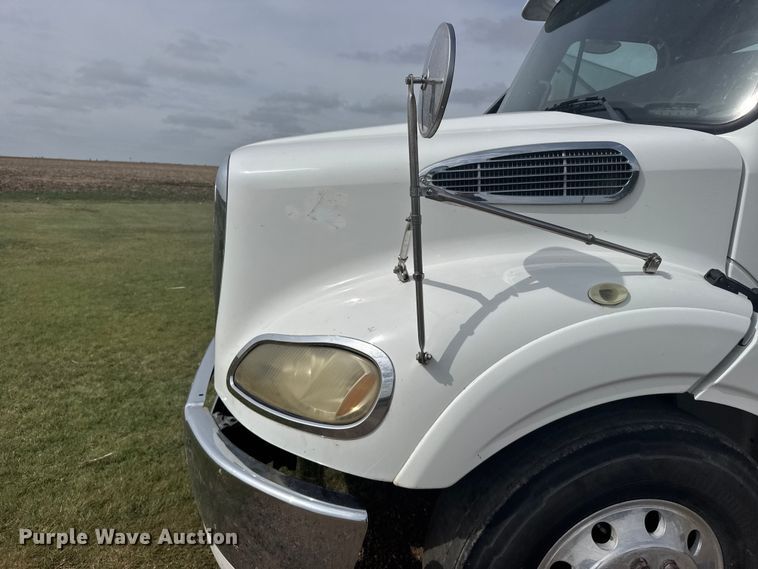 image for item FB7309 2012 Freightliner M2 112 semi truck