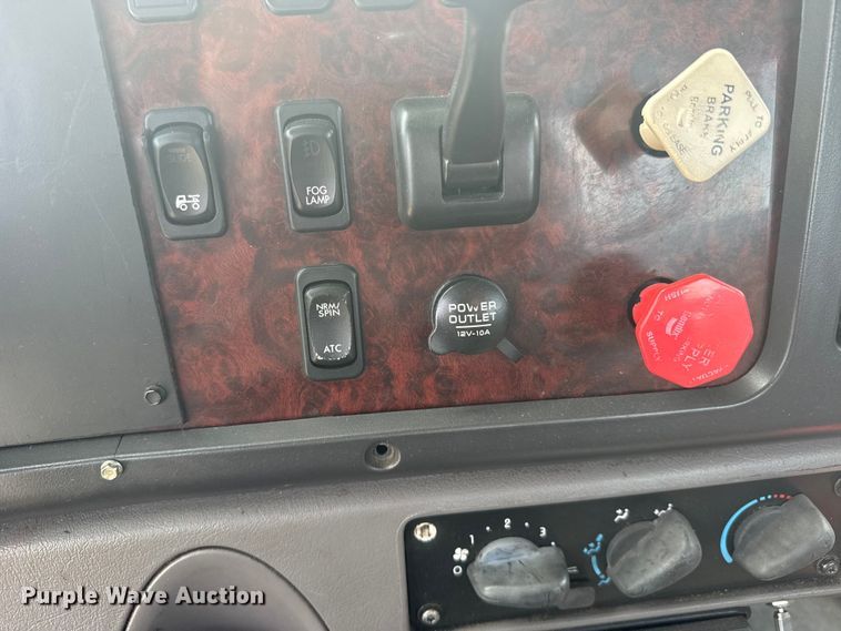 image for item FB7309 2012 Freightliner M2 112 semi truck