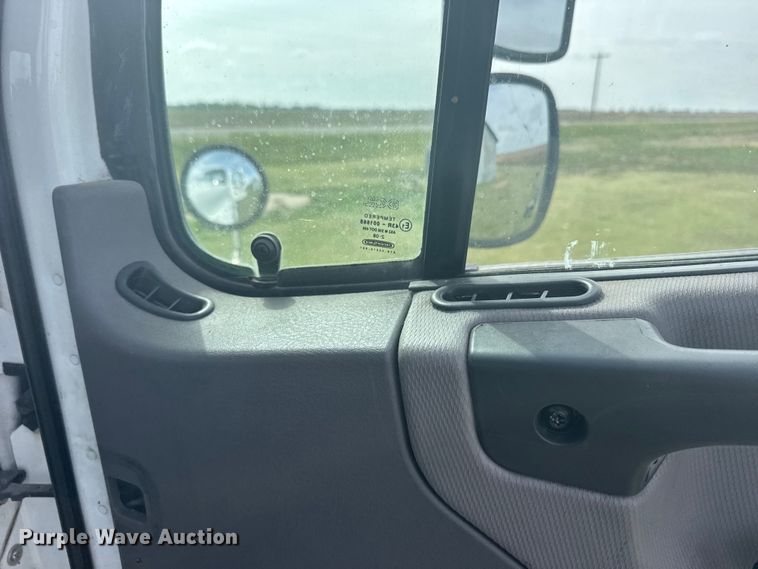 image for item FB7309 2012 Freightliner M2 112 semi truck