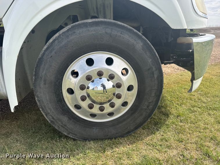 image for item FB7309 2012 Freightliner M2 112 semi truck