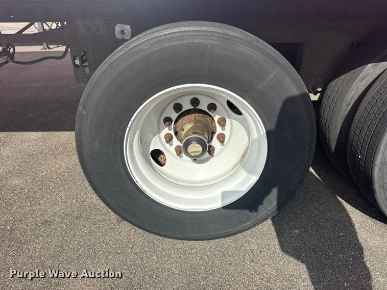 image for item FB7311 2004 Trailmobile delivery trailer