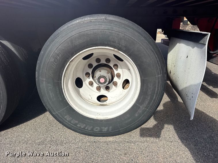 image for item FB7312 2004 Trailmobile delivery trailer