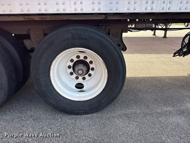 image for item FB7312 2004 Trailmobile delivery trailer