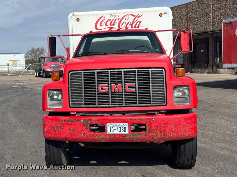 image for item FB7315 1994 GMC C6500 delivery truck