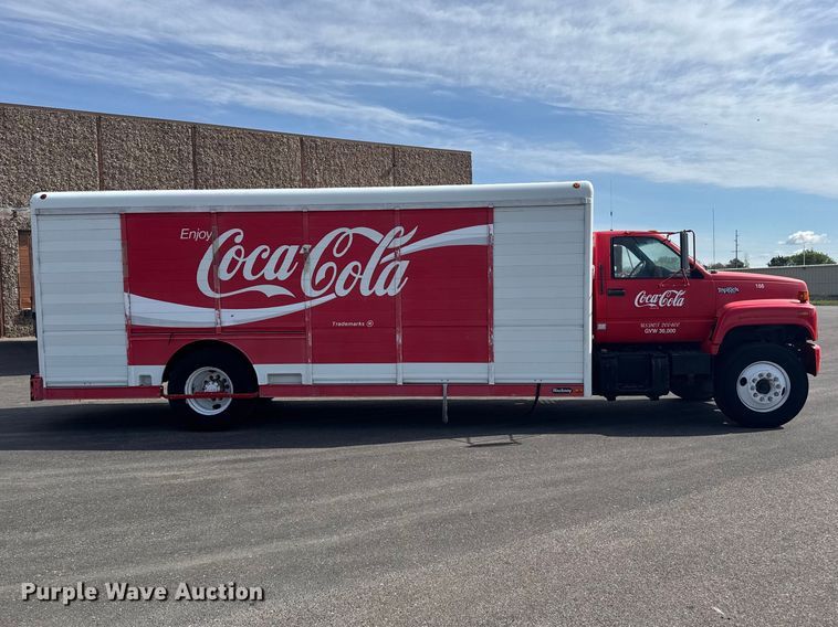 image for item FB7315 1994 GMC C6500 delivery truck