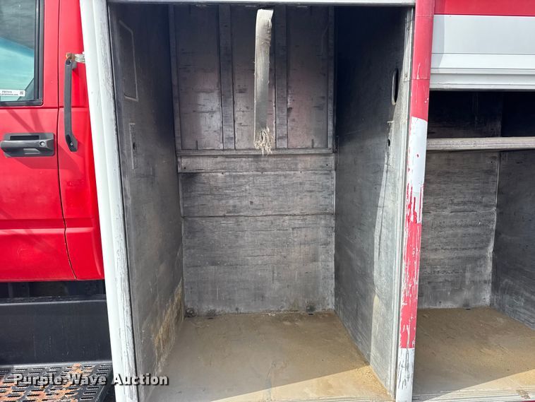 image for item FB7315 1994 GMC C6500 delivery truck