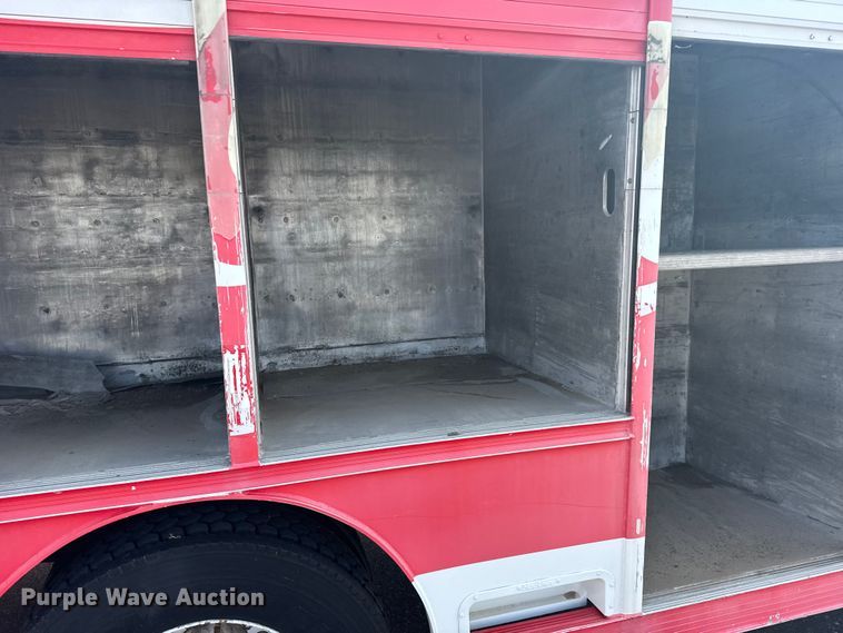 image for item FB7315 1994 GMC C6500 delivery truck