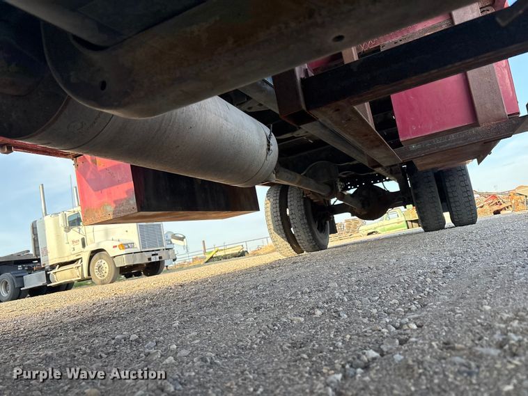 image for item FC2156 1999 GMC C7 flatbed truck