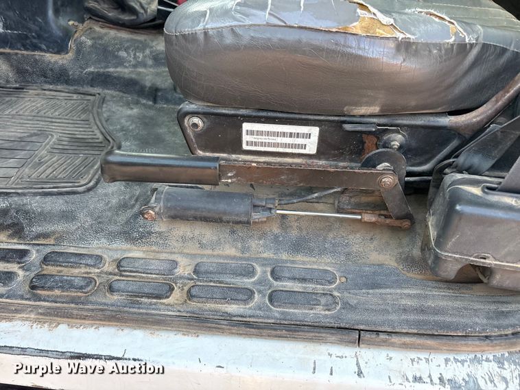 image for item FC2156 1999 GMC C7 flatbed truck