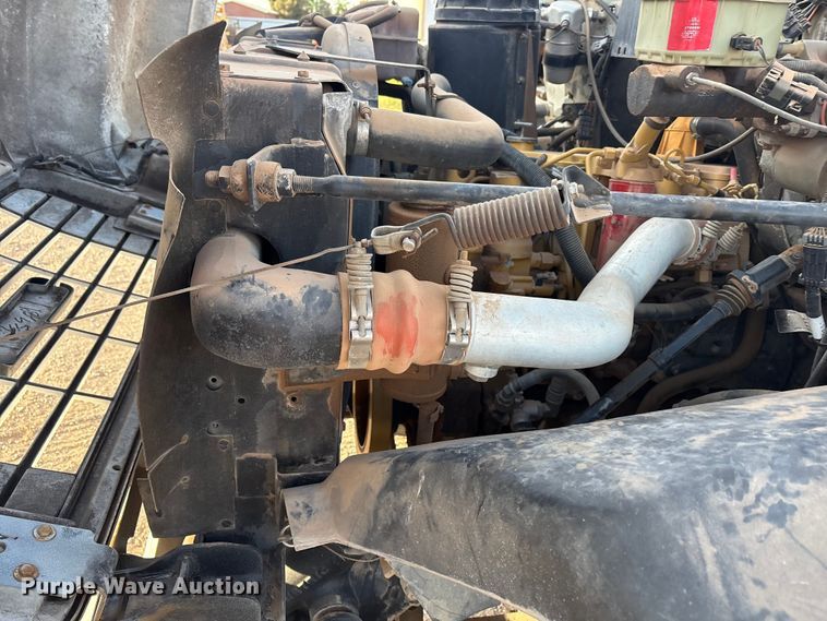 image for item FC2156 1999 GMC C7 flatbed truck