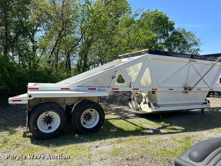 image for item FC2528 2014 DeLucio bottom dump trailer