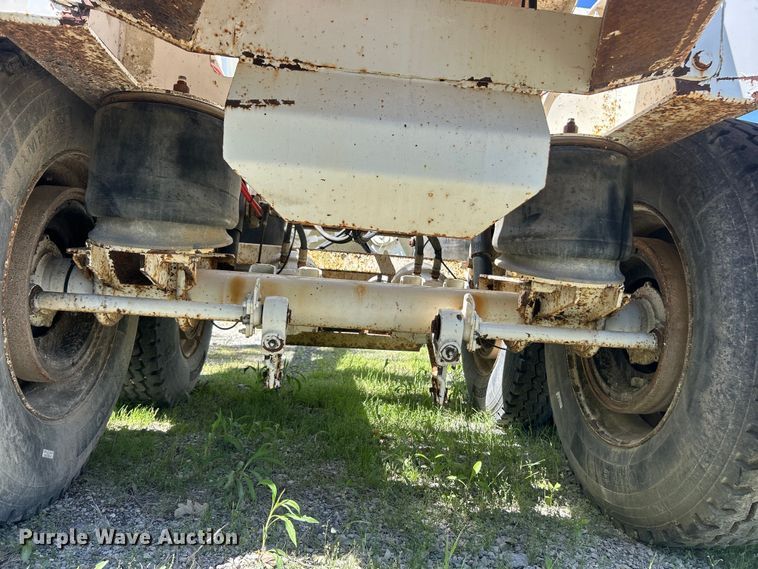 image for item FC2528 2014 DeLucio bottom dump trailer