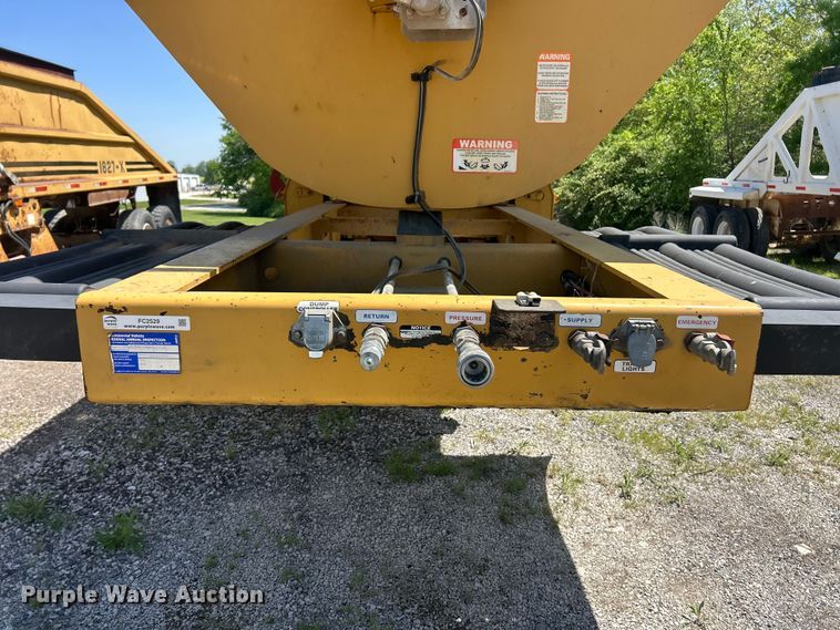 image for item FC2529 2000 SiDump'R 2000 side dump trailer