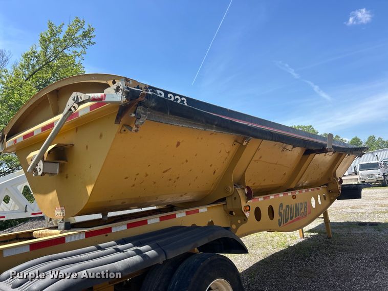 image for item FC2529 2000 SiDump'R 2000 side dump trailer