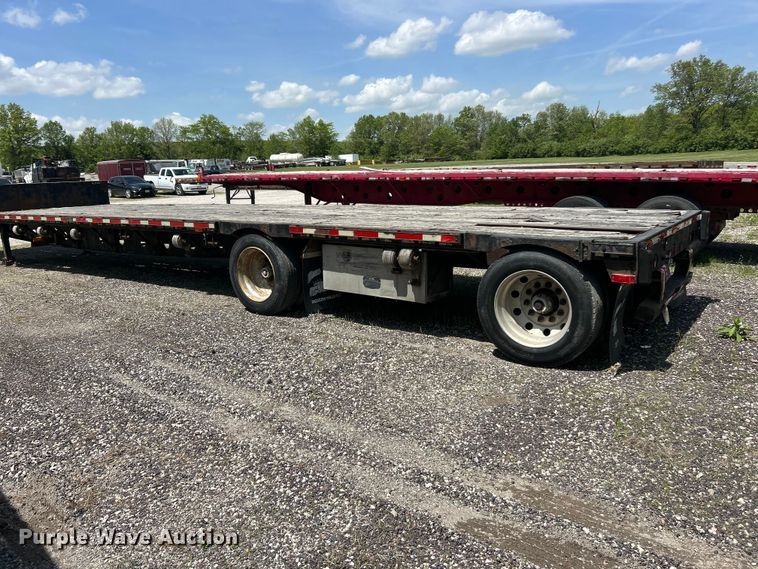 image for item FC2531 2002 Transcraft drop deck trailer