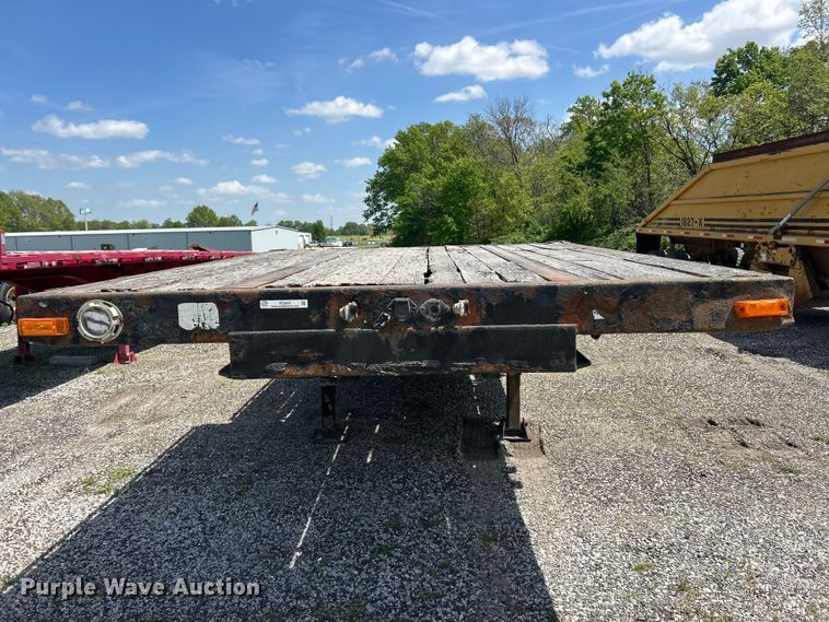 image for item FC2531 2002 Transcraft drop deck trailer