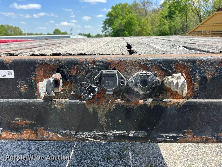 image for item FC2531 2002 Transcraft drop deck trailer