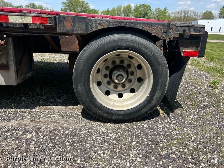 image for item FC2531 2002 Transcraft drop deck trailer