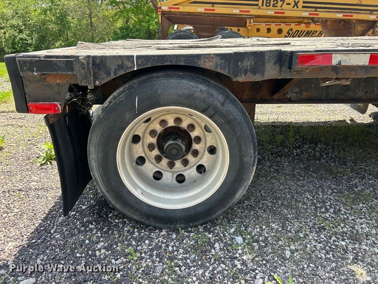 image for item FC2531 2002 Transcraft drop deck trailer