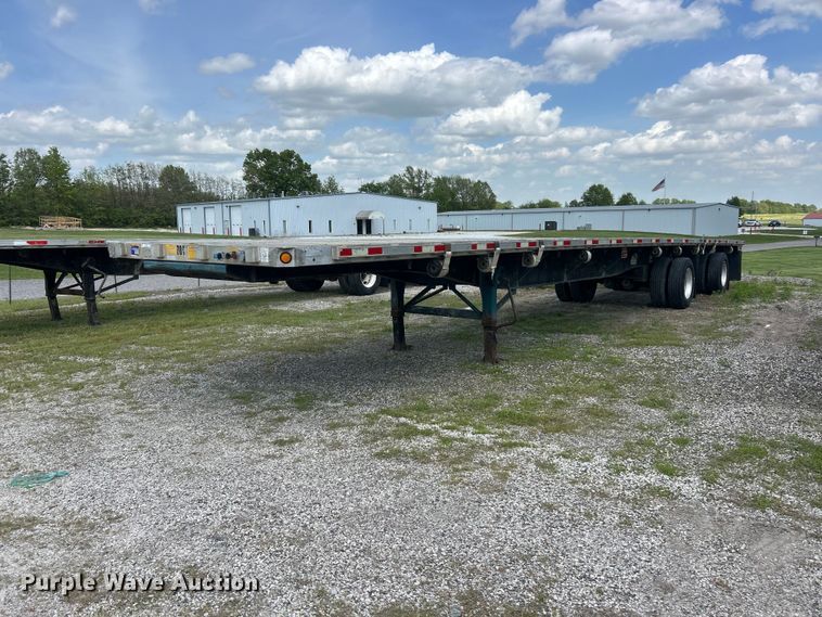 image for item FC2534 2001 Utility FS2CHA flatbed trailer