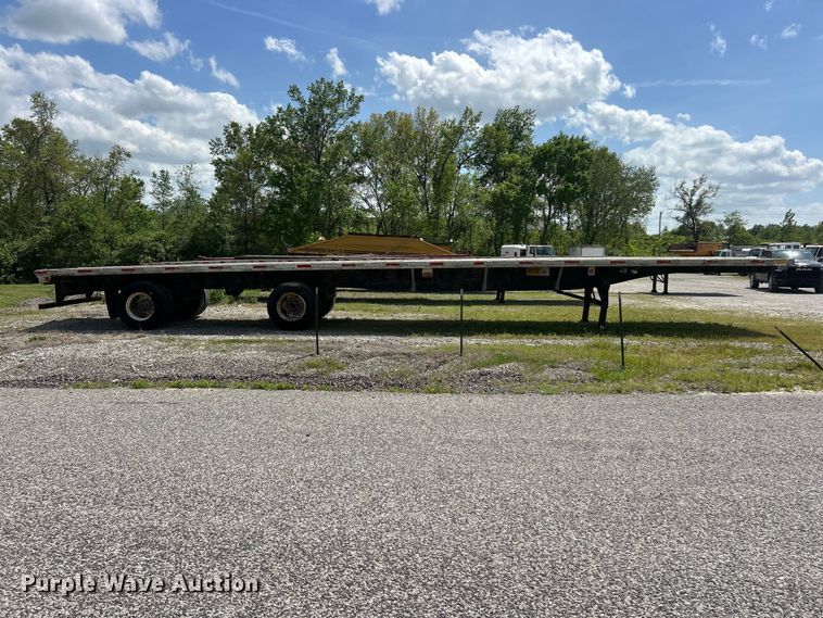 image for item FC2535 2001 Utility FS2CHA flatbed trailer