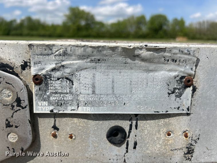 image for item FC2535 2001 Utility FS2CHA flatbed trailer